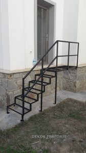 demir merdiven